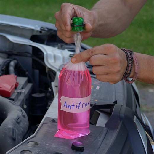 No to Big Canisters. Yes to Compact Car Storage. DIY. ♻️ | 5-Minute Crafts Men