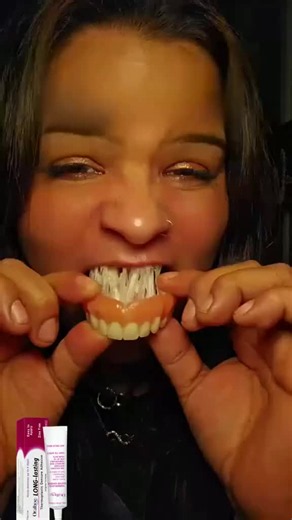 Advanced Zinc-Free Dental Adhesive: Sturdy, Comfortable Hold