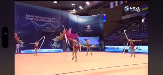 La mulți ani, România! Astăzi ridicăm tricolorul în suflet și ne amintim că avem o țară frumoasă, puternică, încăpățânată, exact ca noi. O țară care merge înainte și când e greu, și când bate vântul din față, și când lumea ar spune „nu se poate”. În ritmică, în sport, în comunitate, în fiecare copil și în fiecare familie care muncește cu sufletul, asta e România care merită sărbătorită. Să fim bine, uniți și curați în gând. Să ne țină Dumnezeu drepți și cu inimile calde. La mulți ani, România! L