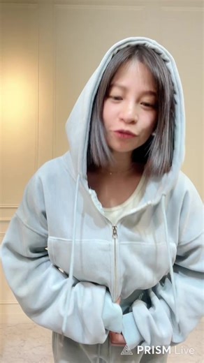 👉🏻公開分享留言「1月份最後直播」 👉🏻購物金50元20位 超好看新品大家都在陸續加單囉～～ 不想等太久手刀快狠準！！每一款都超級好買 #第3場 上衣 / 套裝 （涵編/美雪介紹穿搭） https://www.877x7.com/ https://www.877x7.com/ https://www.877x7.com/ IG /877.7 ◾️1/19 - 1/30 ◾️1/23 晚上8點優惠截止 ◾️1/30 晚上8點總收單 🔥可重複留言 留越多中獎機率越高 📣📣📣📣📣 必須公開分享按讚直播 📣📣📣📣📣 | Banana 7 × 877.7