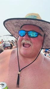 🦆Coot’s Balls 🏐🏐 are flying in the air‼️☀️🌊 💚🦆 #cootslures #sandbarbash #boating #boatlife #lakewinneconne | Coots Lures