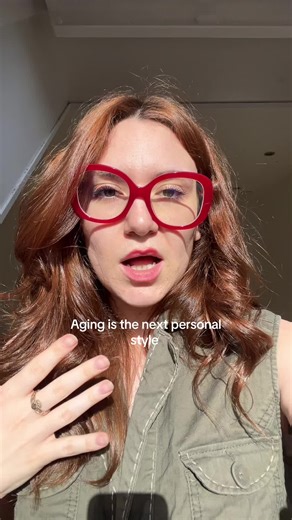 Aging and Personal Style: Embrace Your Unique Fashion