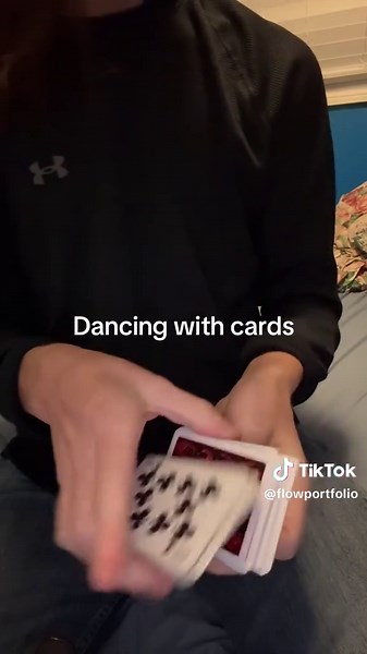 The best way to shuffle #cardistry #magic #fyp | shuffle cards