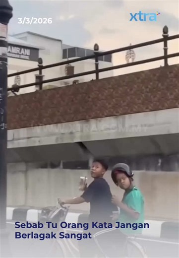 Tak tau nak kesian ke nak gelak🤣 #fyp #xtra #berlagak #jatuh #basikal Sumber: thelittlenh P/s: Video ini bukan milik XTRA dan kredit telah diberikan kepada pemilik asal. Jika anda ingin kami menurunkan video tersebut, sila hantarkan DM kepada kami dengan segera. Terima kasih!