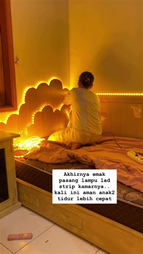Lampu LED Strip untuk Dekorasi Kamar Estetik