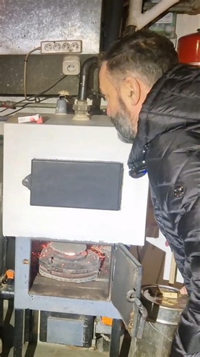 4zł/doba to koszt ogrzewania domu. Sam zrobił kocioł na trociny #Kocioł #Ogrzewanie #DobryProjekt