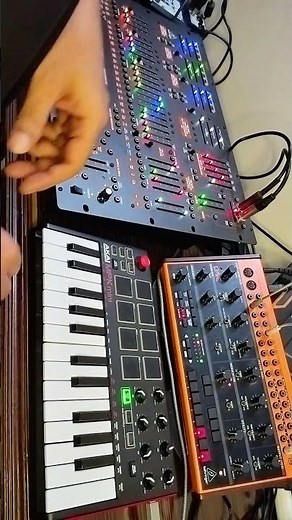 LIVE ACID TECHNO JAM 11 #technomusic #techno #undergroundsounds #electronicmusic