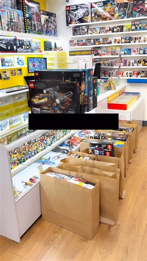 Loads more retired LEGO Star Wars, Superheroes and more added to the shop today. We are open at 57 Catherine Street, St Albans, Herts AL3 5BN. 10am-5pm every day. Come and pay us a visit. #lego #bricktraders #retiredlegosets #retiredlego #stalbans | Bricktraders