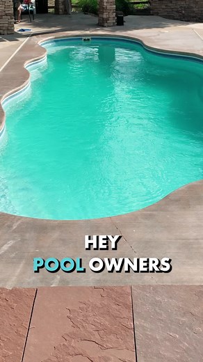 Hey Pool Owners! Which type of shock should you use in your pool: chlorine shock or non-chlorine shock?