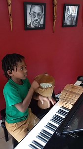 Mr Nthawi Malewezi-Malawi the multi instrumentalist | Q Malewezi