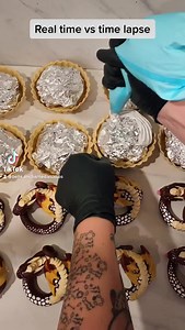 218K views · 604 reactions | “Icing” the S’more Pies不 I hope you enjoy! Real time vs time lapse. Time lapse always makes everything look so effortless that first one was being difficult 若 The white “icing” is caulk. This is NOT edible #thanksgiving #thanksgivingpie #dessert #foodart #dragon #dragonart #foodcreativity #smores #toocutetoeat #forbiddensnacks #justdesserts #chocolate | Bella Enchanted Studios | Facebook