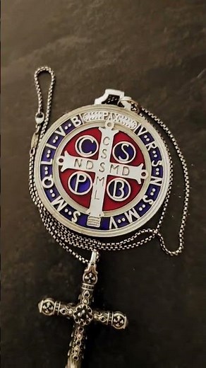 croix de saint Benoît