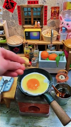 Tiny Kitchen Fun: Small Pot, Small Stove, and DIY Toy Cooking #miniature #shorts #YoutubeShort