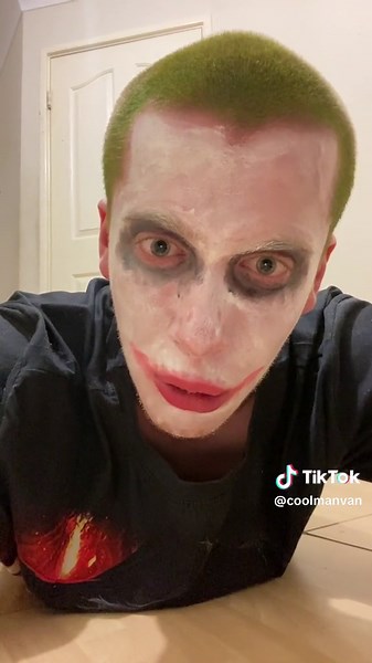 Coolmanvan Joker Timing - Kicking Feet Meme