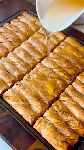 Kataifi Baklava Twists made with Kataifi Pastry and Fillo Pastry