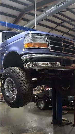 The Best Blue Ford Ever Made - 1996 Ford Bronco