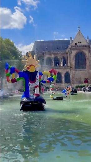 Stravinsky Fountain in Paris!!🎨🎭