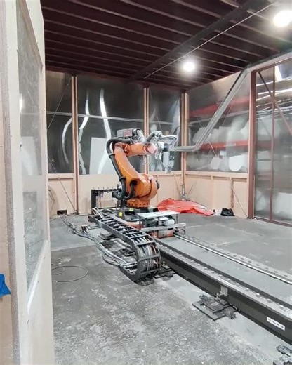 # Robot Arm #kuka #Milling