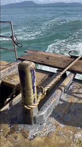 🌊 “Epic Anchor Drop! Feel the Raw Power of the Ocean ⚓🔥”