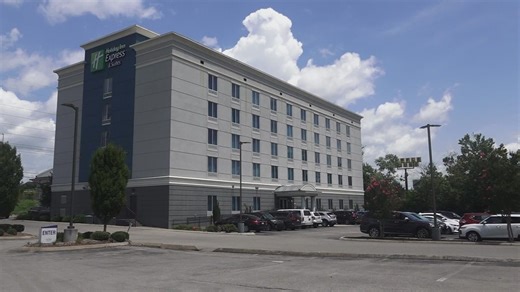Holiday Inn to become UT student housing to help students find housing
