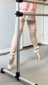 Tutu + Nutcracker Practice 🩰🎄 Pointe at Home #pointe #ballet #adultballetgang