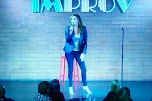 Comedian Heather McDonald shares footage of her collapsing on stage during stand-up