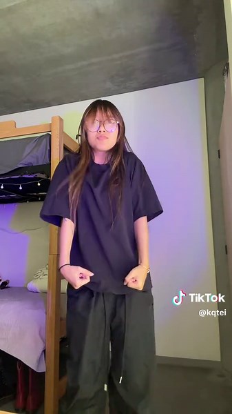 Sticky Dance Tutorial: TikTok Dances 2023