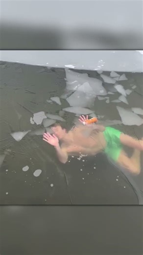 Trapped Under Ice: A Man’s Terrifying Near-Death Escape