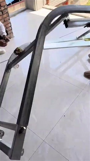 🔥 Game-Changer for Construction Sites! Zelv LF01 Solar Panel Lifter – Direct from Factory! As the original source factory of Dongguan Zelv, we ship directly to you, no middlemen markup! ✅ 2200W Copper Motor: 12m/min lifting speed, max 30m height, super efficient! ✅ 300kg Load Capacity: Easily lift solar panels, cement, bricks, tiles, glass, doors, windows & all construction materials. ✅ Intelligent Remote Control: 7-30m adjustable height, safe & precise operation. ✅ Galvanized Steel Structure 1