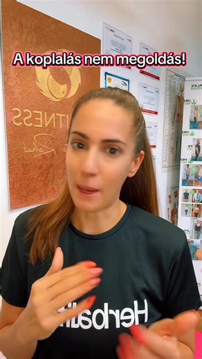 🔥 TÉVHITEK A HASIZOMRÓL VÁLTOZÓKORBAN! 🔥 Sokan azt hiszik, hogy a szétnyílt hasizom csak a szülés után érinthet — pedig változókorban is gyakori, amikor a kötőszövet gyengül. 👉Nem elég a “jobb étkezés” – a megoldás a célzott regeneráló torna, amivel visszanyerhető a has tartófunkciója és laposabb, stabilabb lesz a törzs. 💪 👉 Ebben segít a Fitmami Pro regenerációs online program, nőknek és férfiaknak külön: www.spiritness.hu Ne fogadd el, hogy a “pocak” természetes velejárója a változókornak
