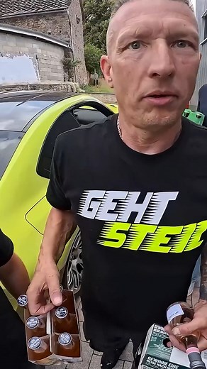 Einer Bekloppter als der andere #shorts #jpperformance #motorrad #Berlin #Wien #Hamburg #Cologne #Munich #Dortmund #Düsseldorf #Leipzig #Nuremberg #Essen #Belgium #Austria #UnitedStates #Italy #Netherlands #France #Luxembourg | David Shorts fan club