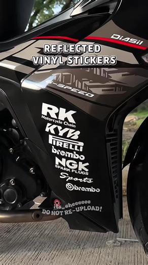 High-Quality Reflected Vinyl Stickers for Every Use