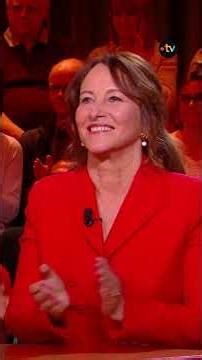 ‪@worakls‬ et ‪@Shelehova‬ interprète "목소리 (Moksori)" en live dans #quelleepoque 🎶