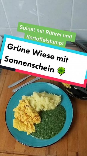 Kinderklassiker: Spinat mit Rührei und Kartoffelstampf