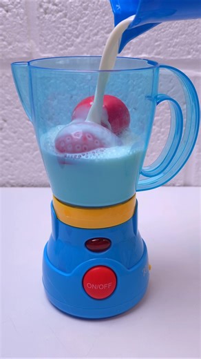 🍓 Mini Food ASMR | Strawberry Milkshake in Miniature Cup 🥤✨#satisfying #asmr #holidayswithyoutube