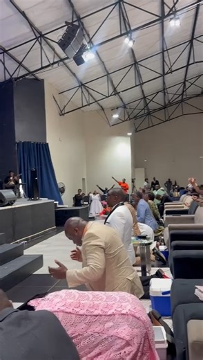 11K views · 196 reactions | Ghanian-Australian based International gospel artist Rojer Owusu perfoming at Dr Apostle B Java's ministry Tabernacle of Grace Church last Sunday. | Star FM | Facebook