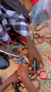 45K views · 662 reactions | Bracelets Yi mako récupérerez thiey Baye fall Yo | DIRECT28.COM | Facebook