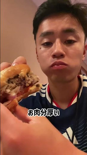 【So Expensive】I tried the real-deal Denny's in the U.S.! #travel #hamburger #overseastravel #shorts