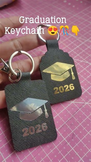Customized Graduation Keychain 😍 #bagcharm #keychain #customized #graduationkeychain #giftideas