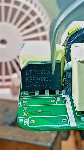 tips install diode bridge #soldering #component #electronic