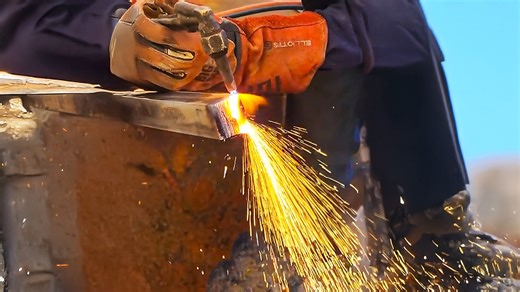Fixing a Bulldozer Blade Built to Last