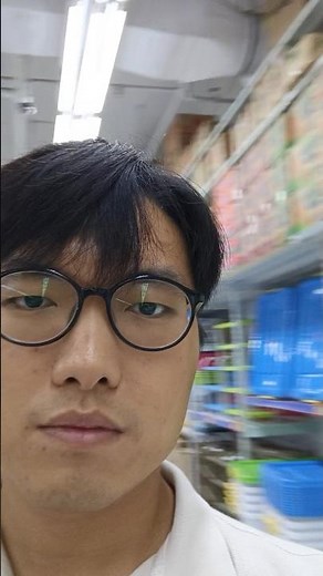 Permisi youtuber kecil mau lewat dulu 🙏🏼 #youtuber #shorts #shortvideo #subscribe #trending #viral