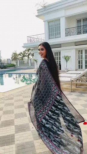 Elegant Saree Dance Around the Poolside