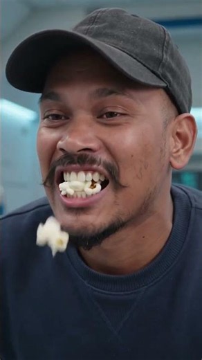 🚀🍿 Space Popcorn Challenge! #Shorts👽🌌 Alien Snack Time! #Shorts