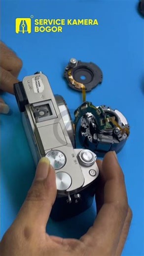 Sony 35mm F1.8 F00 #serviskamera #sony #photography