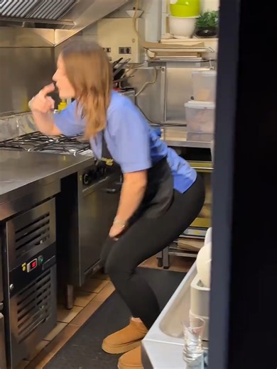 Відео користувача Alexa.seren.lyn (@alexa.seren.lyn) з композицією «оригінальний аудіозапис – Alexa.seren.lyn - Alexa.seren.lyn»