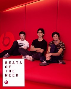 75K views · 220 reactions | Give thanks for the vibe. Listen to Wallows & more on the new #BeatsOfTheWeek playlist.  on Apple Music: beats.is/botwfbwallows | Beats by Dre | Facebook