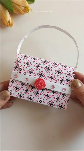 MAKE Your Own Paper Purse at Home for Kids!