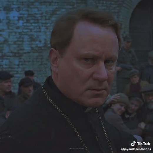 Papa Stellan is on the road to the Oscars 🙏🏽 🎬 Dominion: Prequel to the Exorcist (2005) // scp: megaaworld // #stellanskarsgard #foryourconsideration #skarsgard #🇸🇪 #foryourpage