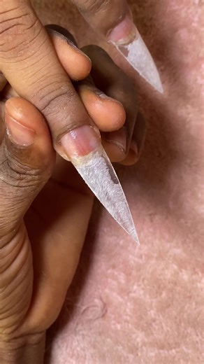 Stunning Cat Eye Nails Design Tutorial